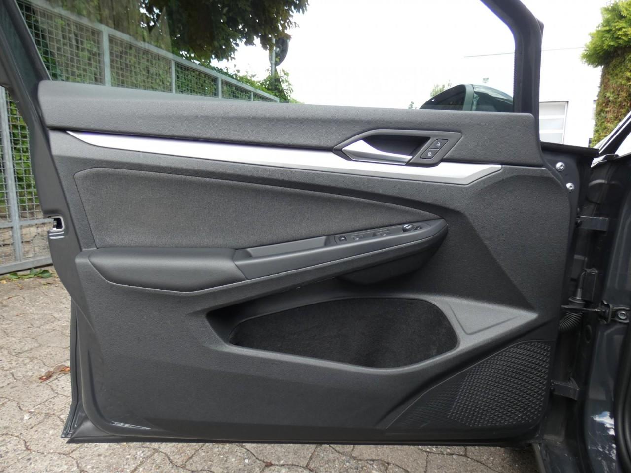Volkswagen Golf VIII Variant 2.0 TDI Life LED AHK PDC ACC A, миниатюра 12