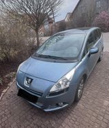 Peugeot 5008 1.6 Platinum 155 THP Platinum - Peugeot 5008: Platinum