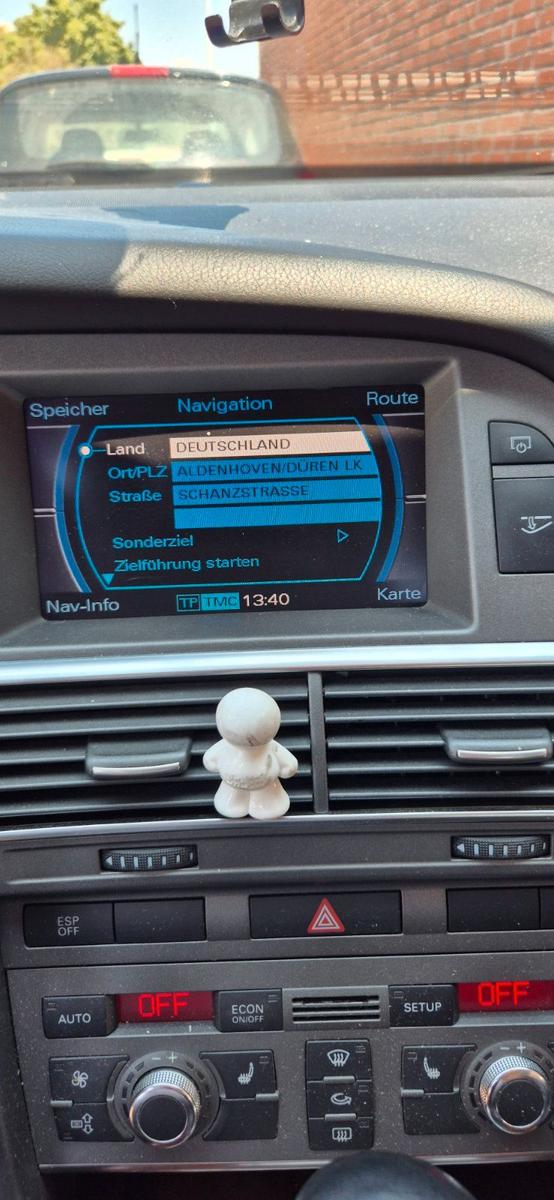 Audi A6 2005 — photo 15