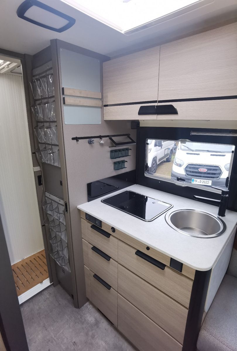 Fahrzeugabbildung Challenger X150