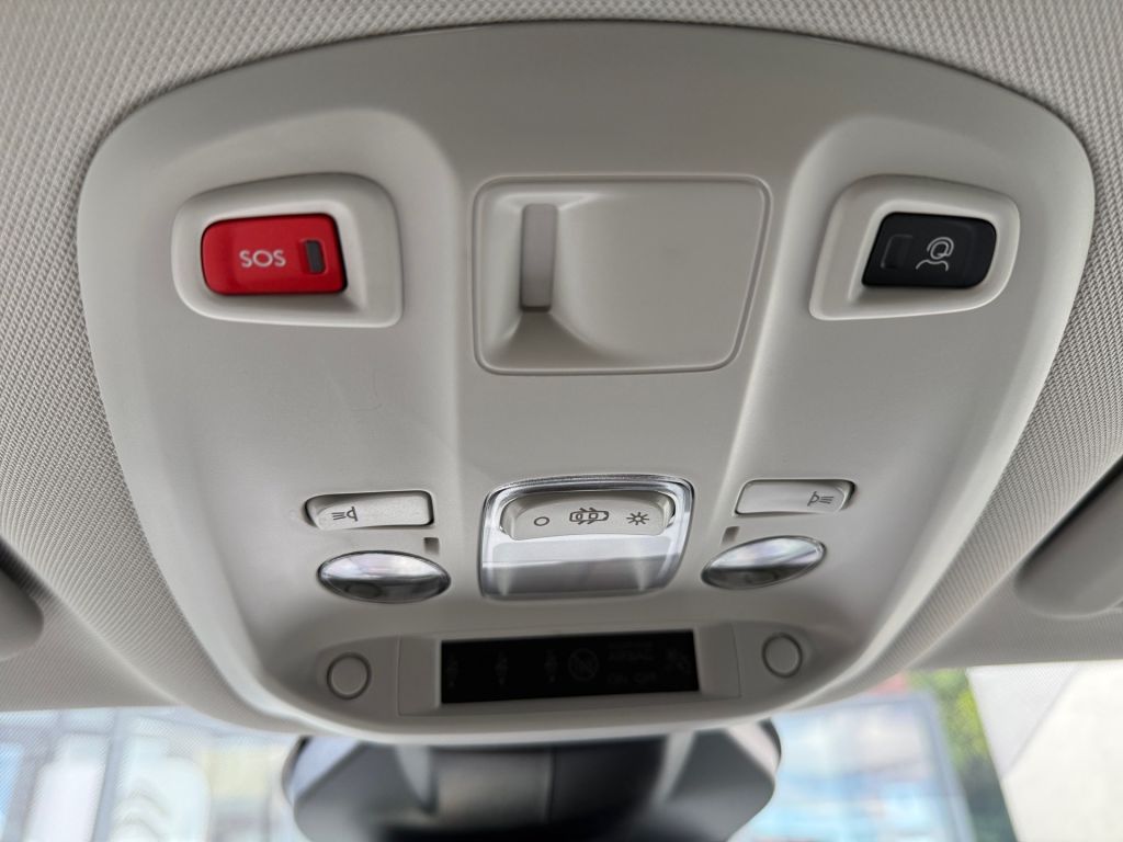 Fahrzeugabbildung Citroën Spacetourer M Diesel 180 Autm. Plus