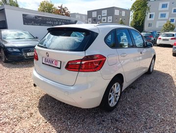 BMW 218 - 4