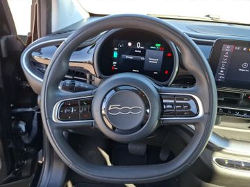 Fiat 500 e Icon KeyLess+Navi+LM+SoundSys+SpurH+AUT