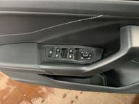 Volkswagen T-Roc - Vorschau Bild 19