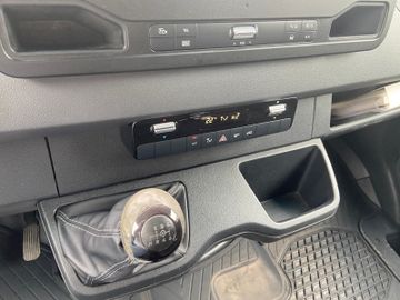 Mercedes Sprinter - 12