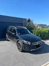 Mercedes-Benz GLB 250 DCT  - schwarze Mercedes-Benz GLB 250