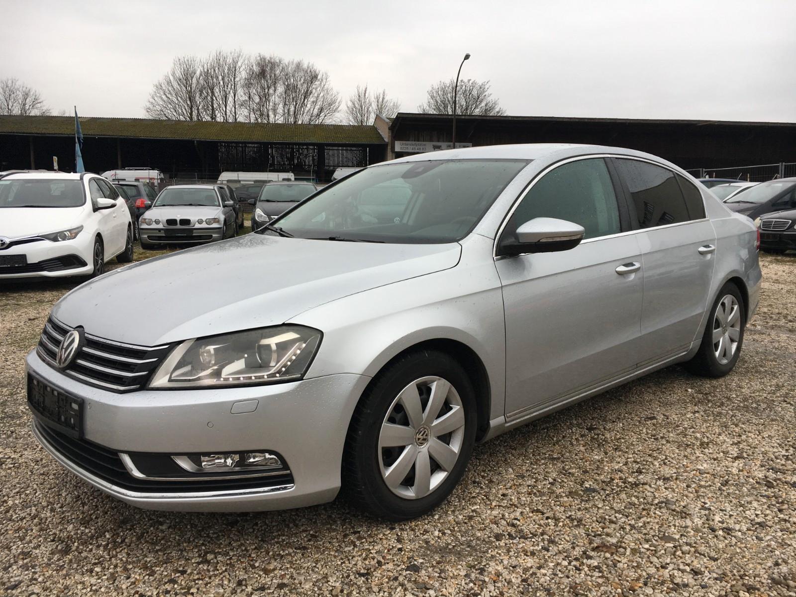 Volkswagen Passat 1.8 TSI Comfortline PDC SHZ TÜV