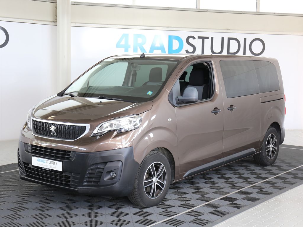 Image of Peugeot Traveller