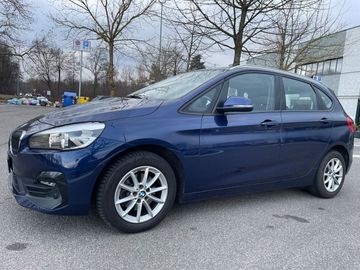 BMW 218 Active Tourer - 1