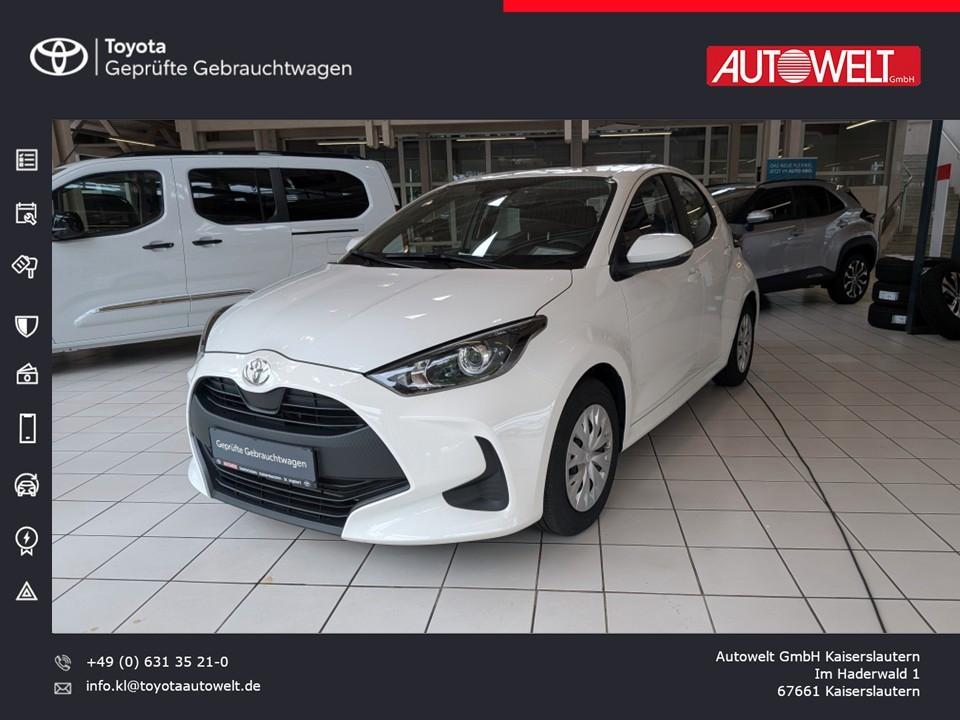 Toyota Yaris Hybrid Business Edition