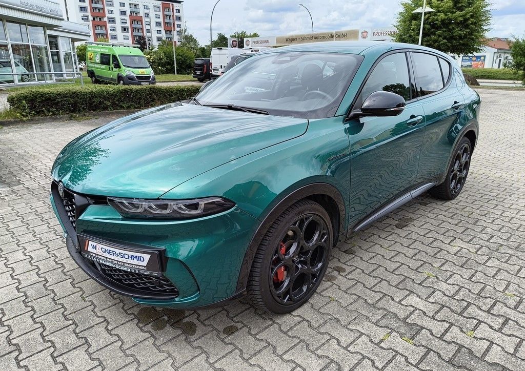 Fahrzeugabbildung Alfa Romeo Tonale Veloce 1.5 VGT + wenig Kilometer