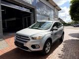 Ford Kuga 2.0 TDCi Trend 4x4 ACC R.Cam AHK - Ford Kuga: Trend 4x2