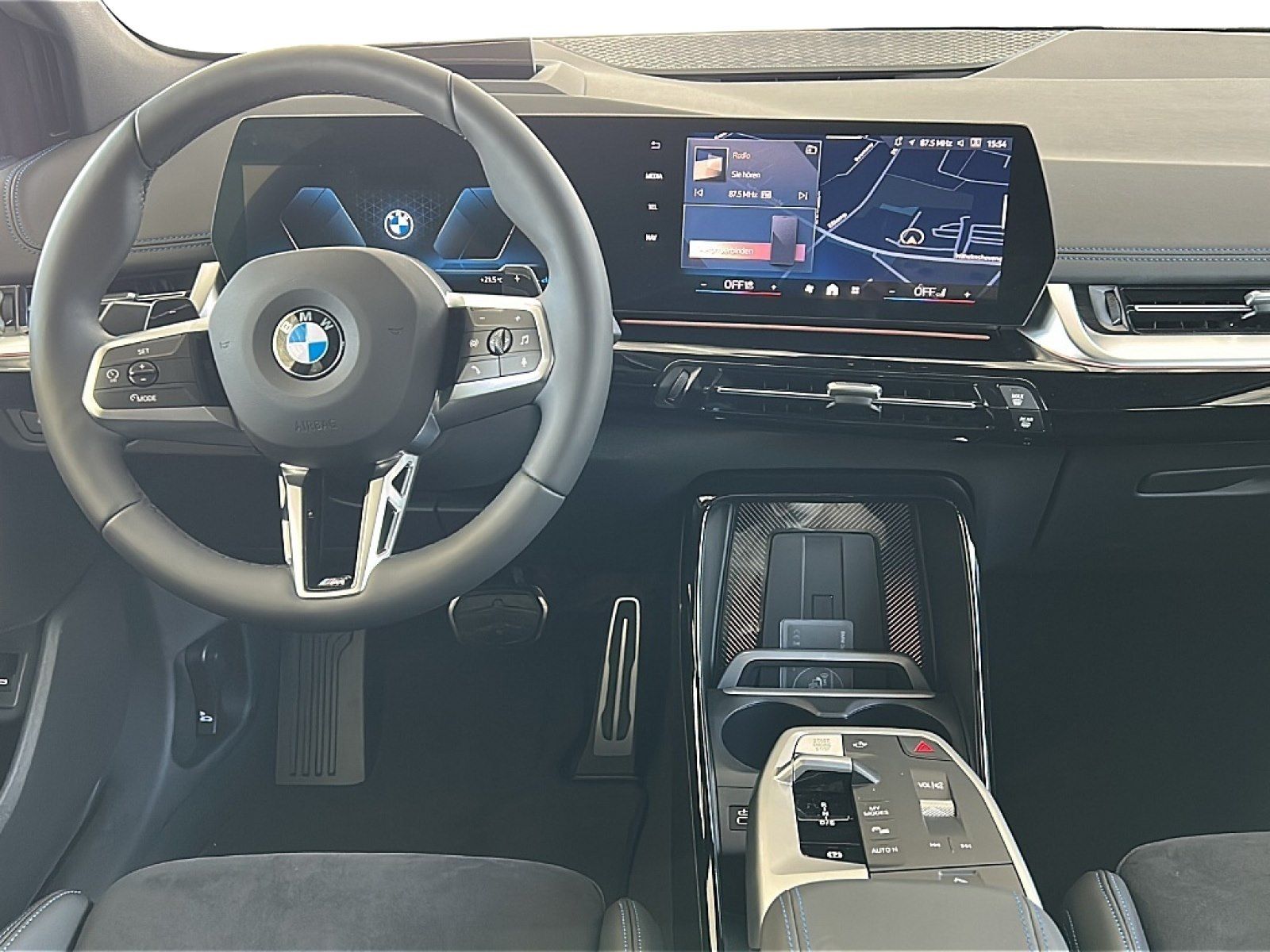 BMW 223 Active Tourer - Bild 11