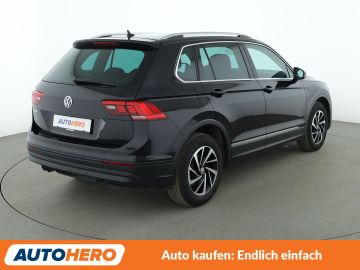 Volkswagen Tiguan - 6