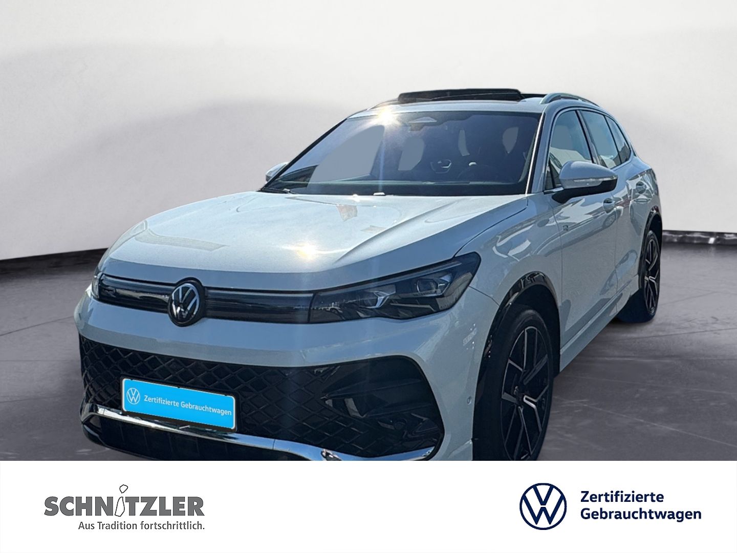 Volkswagen Tiguan R-Line 2.0 TDI DSG MATRIX NAVI KAMERA PAN foto 1