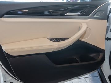 BMW X3 - 6