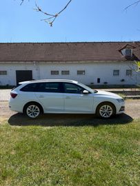 Skoda Octavia - 1