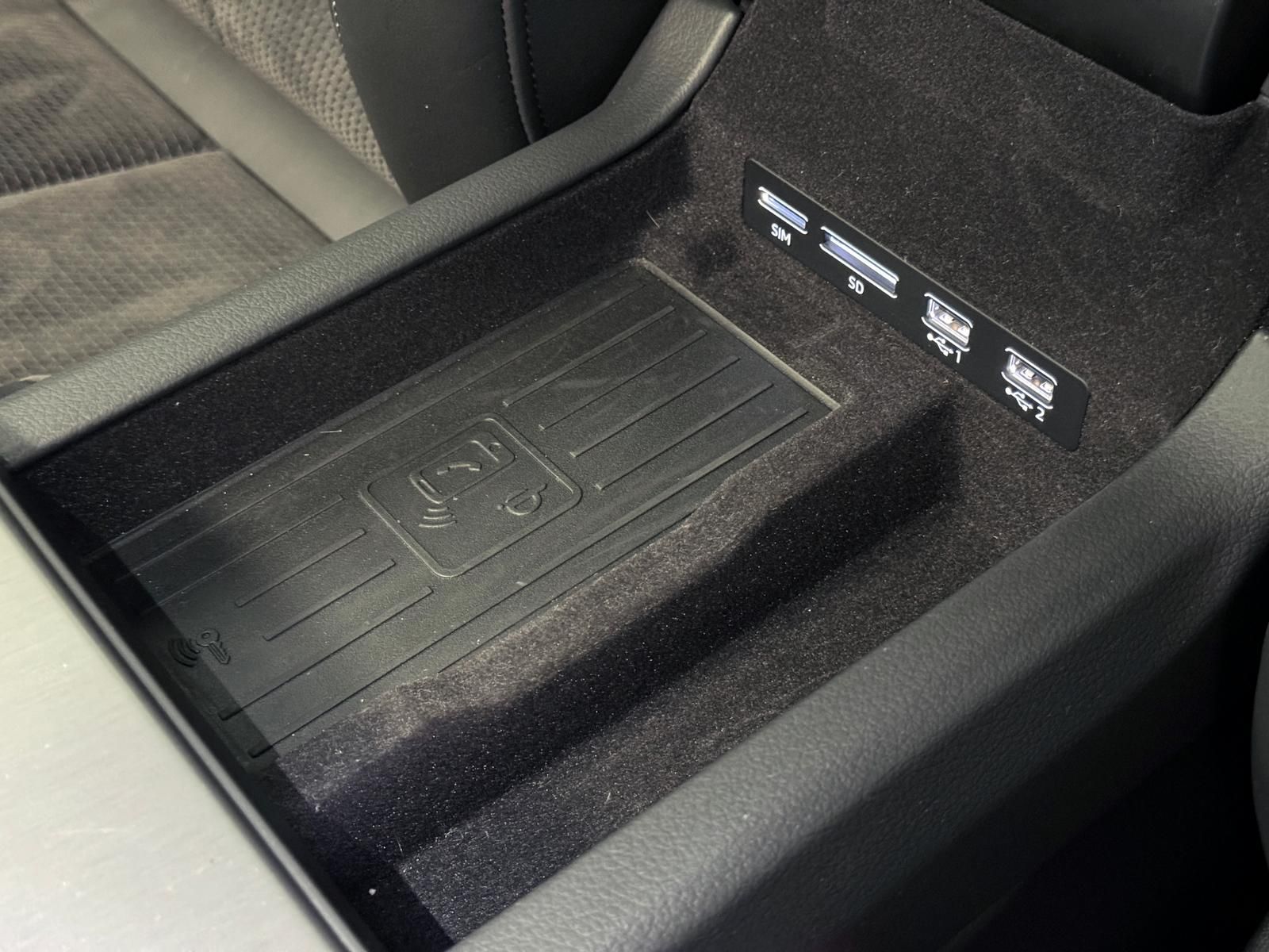 Fahrzeugabbildung Audi 45 TFSI QUAT/S-LINE/ACC/PANO/STANDHZ/B&O/KEYL/DA