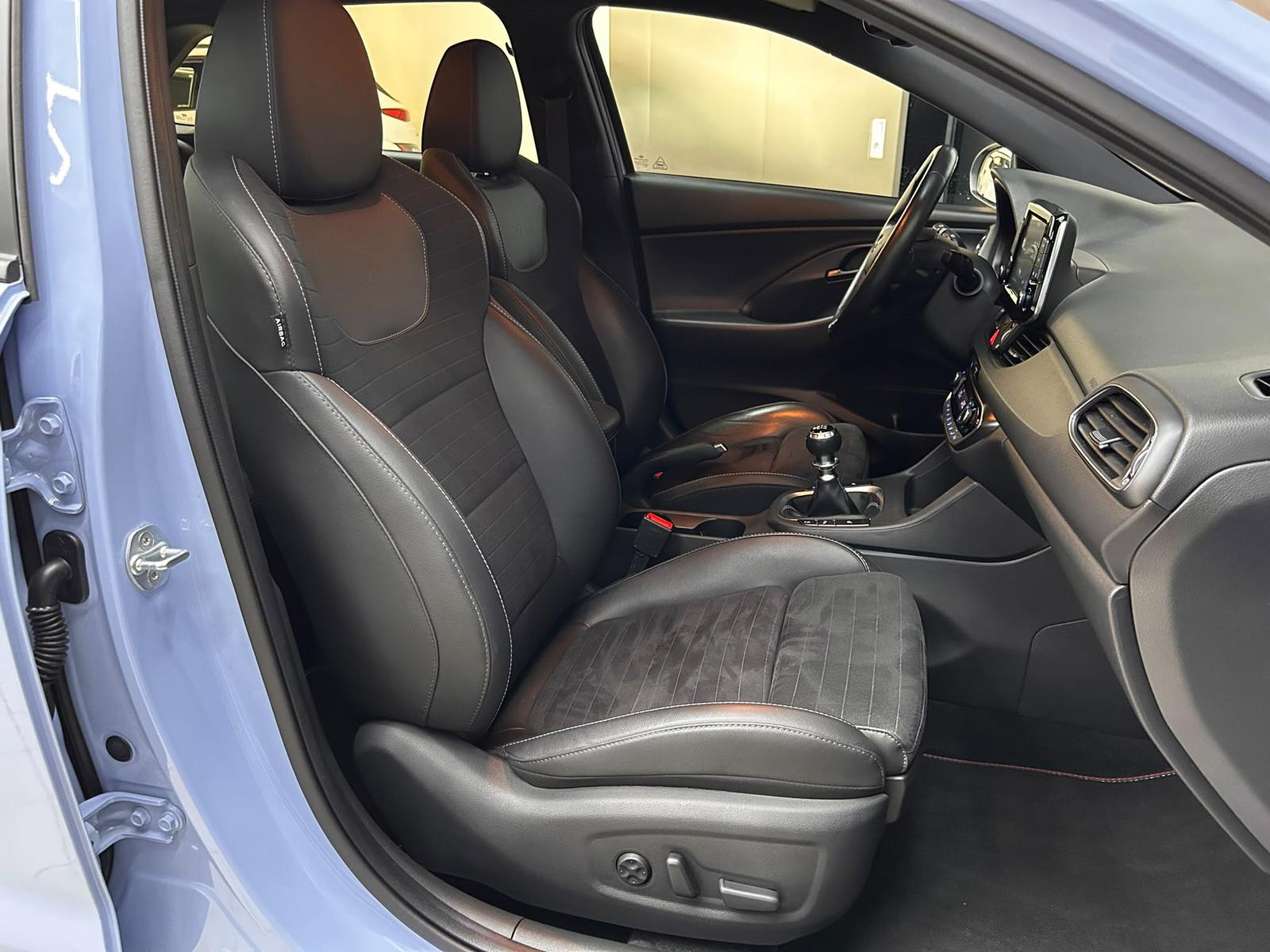 HYUNDAI I30 - N PERFORMANCE -  275 CV - BVM - PREMIERE MAIN