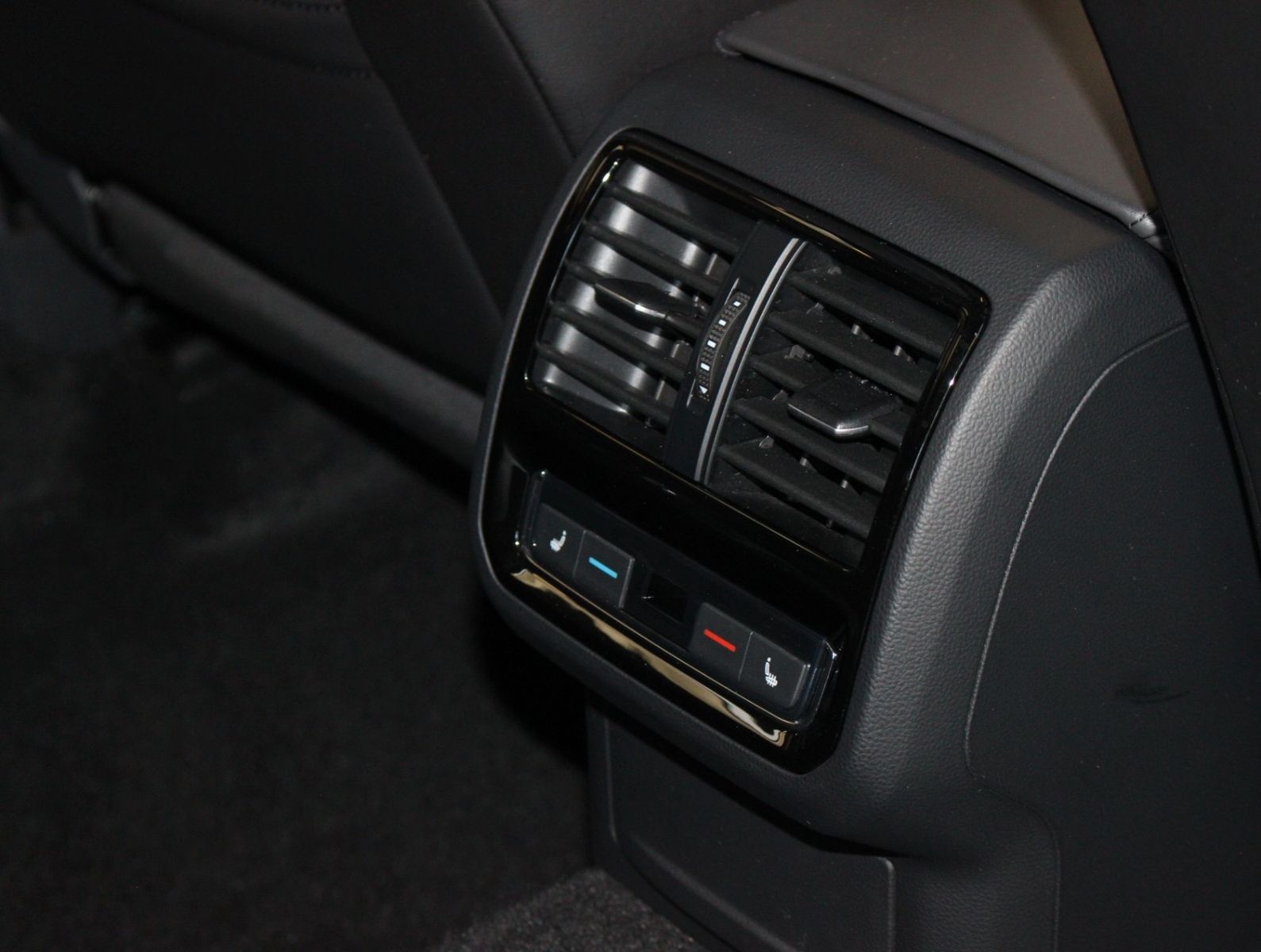 Fahrzeugabbildung Volkswagen Arteon 2.0 TDI DSG Elegance*2.Hand* Voll