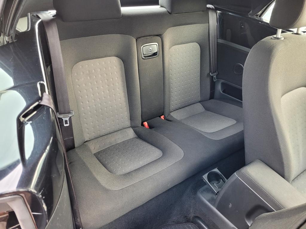 Volkswagen New Beetle