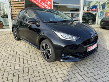 Toyota Yaris Hybrid Team D LED ACC Apple CarPlay Androi