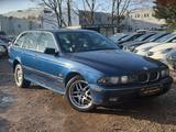 BMW 528i Touring TÜV NEU*Autom.*Sch-Dach*Tempo*Klima - BMW 528 aus 1999: 528i