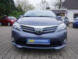 Toyota Avensis Executive /AUTOMATIK/LEDER/NAVI/PAN.DACH - Toyota Avensis mit Diesel-Antrieb: Kombi, Automatik
