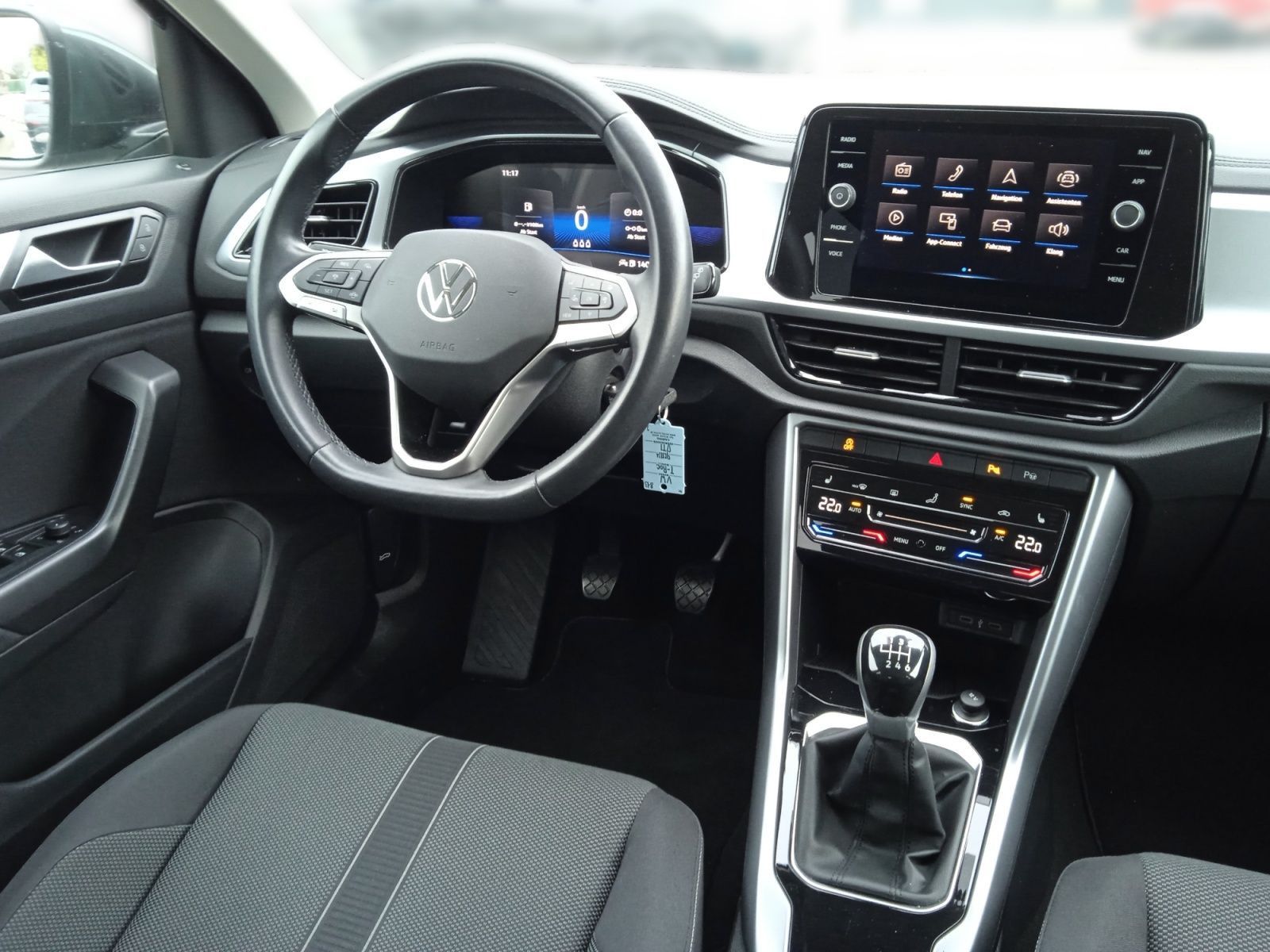 Volkswagen T-Roc - Bild 11