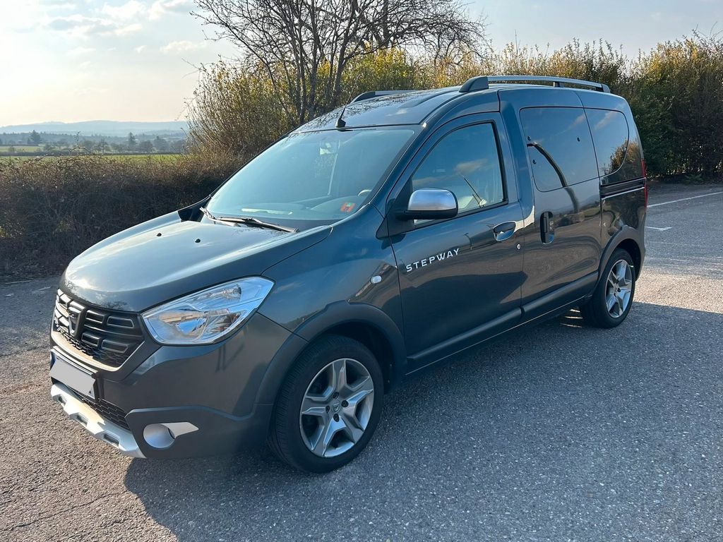 Image of Dacia Dokker