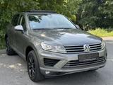 Volkswagen Touareg V6 TDI/Start-Stopp/Terrain-Tech/4Motion/ - graue Volkswagen Touareg