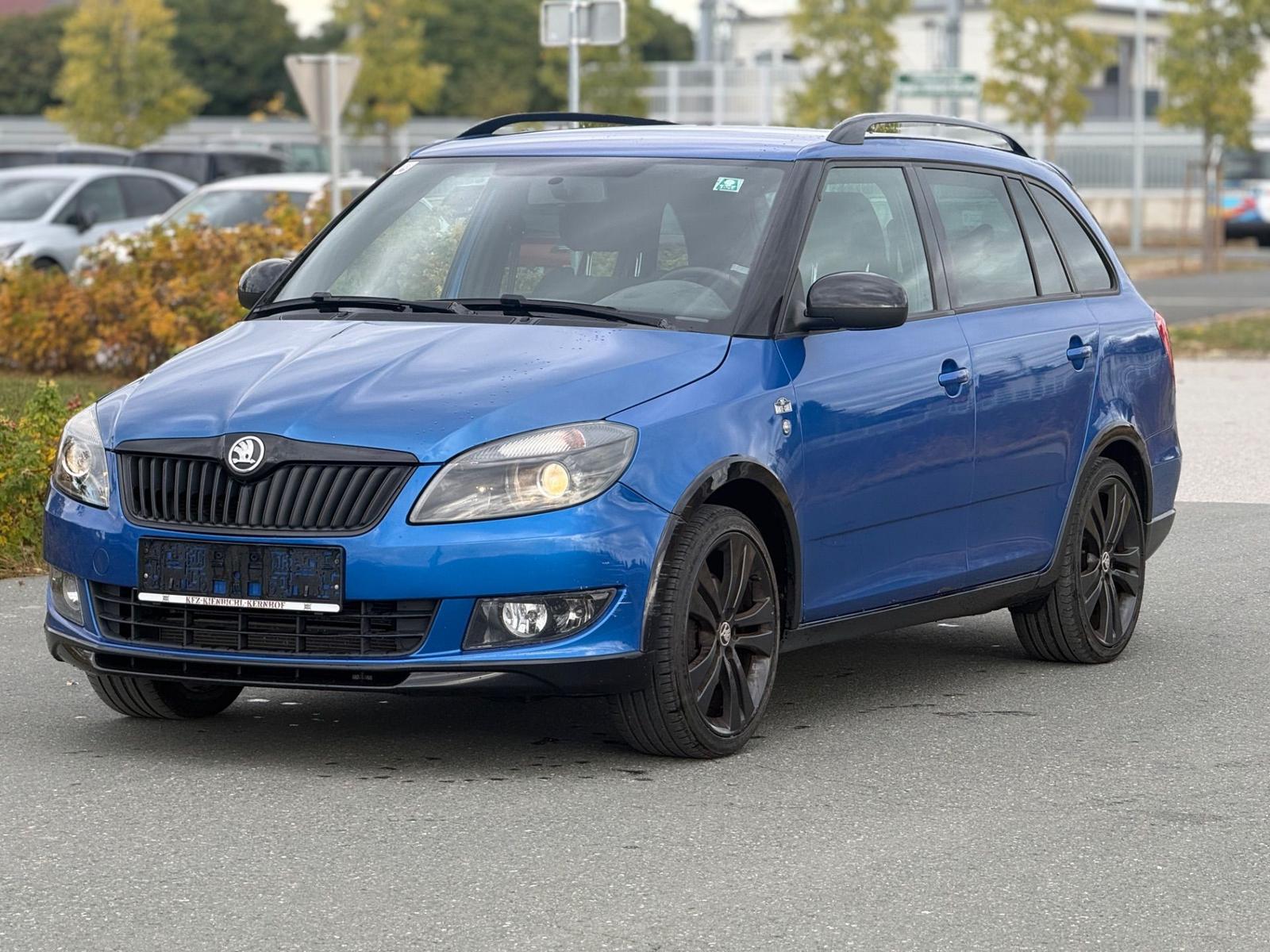Skoda Fabia 2013 — rear view