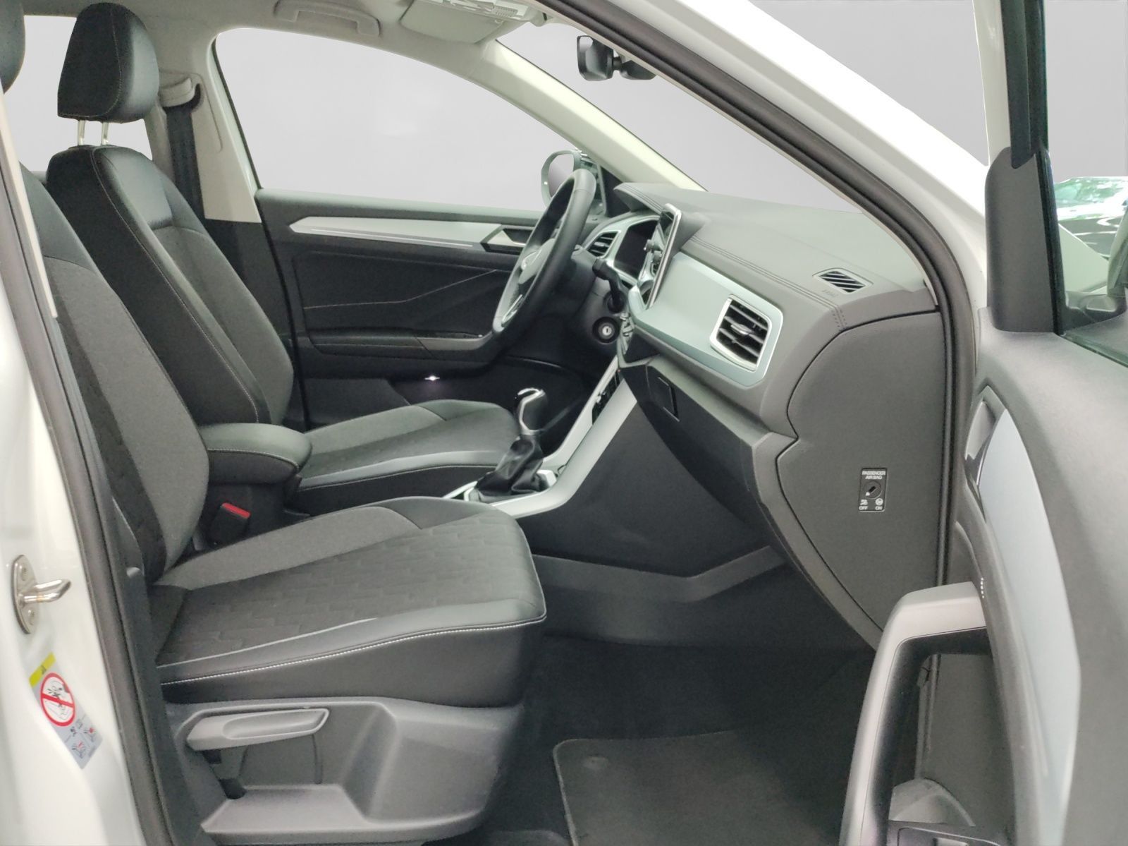 Volkswagen T-Roc - Bild 5