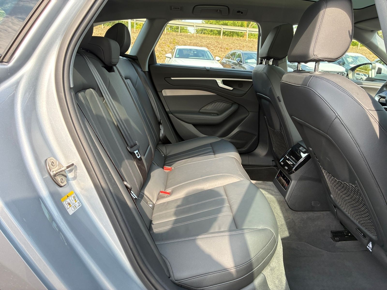 Audi A6 - Bild 16