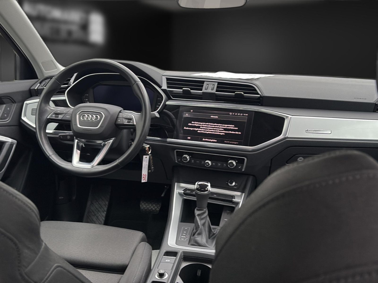 Audi Q3 45 TFSI e LED*Virtual*Navi*LM*DAB*Spur*Sports foto 16