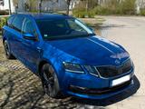 Skoda Octavia 2.0 TDI DSG Drive Combi, AHK, 8x bereift - Skoda Octavia: Combi Drive