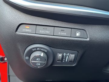 Jeep Compass Limited 1.3 +Kam.+LED+KeyLess+ACC