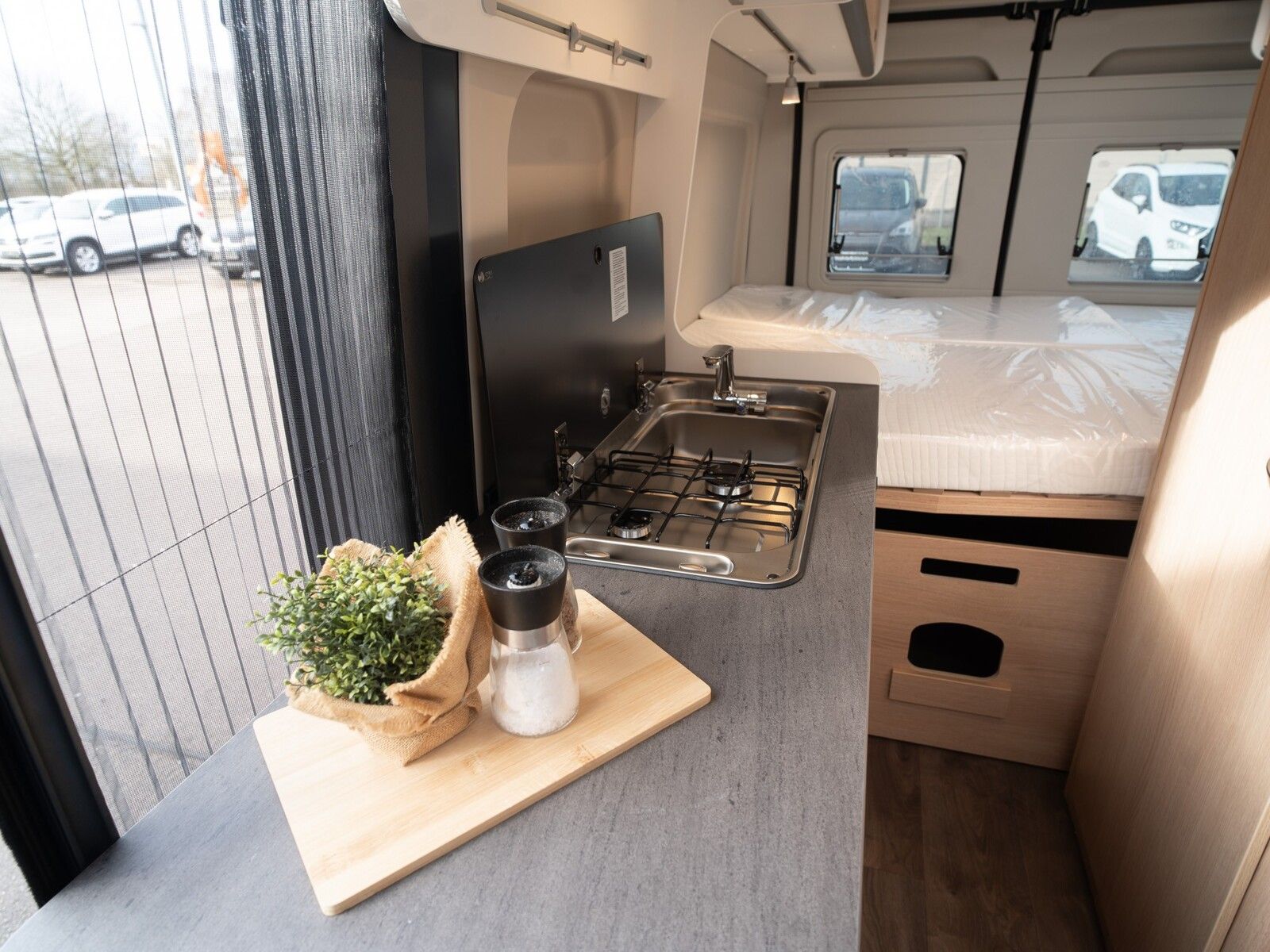 Fahrzeugabbildung Sunlight Adventure Cliff 600 Faltverdunkelung*Markise*uvm