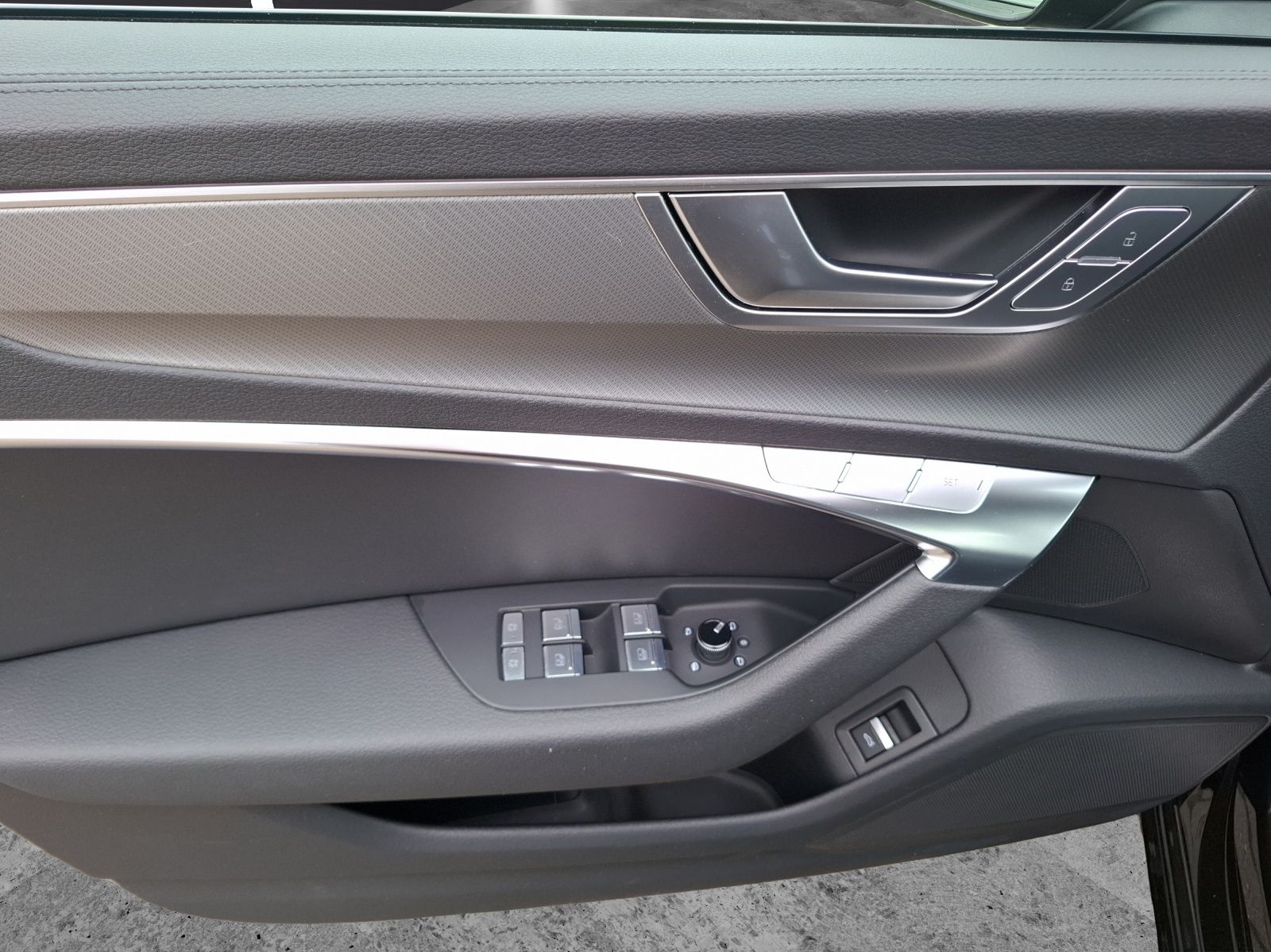 Fahrzeugabbildung Audi A6 Avant 50 TDI design quattro LED Navi AVC Lede