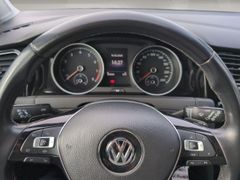 VW Golf 7 Highline/ACC/Massage/AHK/Kamera