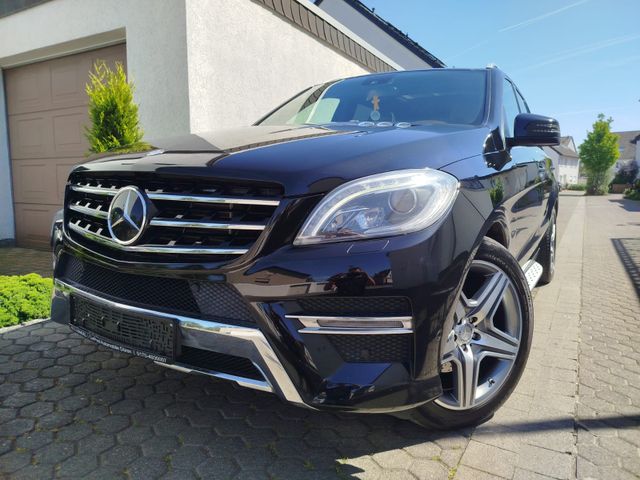 Mercedes-Benz ML 350 CDI BlueTec *DESIGNO EDITION*TOP AUSSTATT