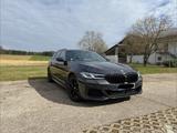 BMW 530d xDrive Touring M Sport/ Standheizung / AHK 