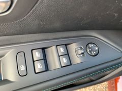 Foto Nummer 13: PEUGEOT 5008