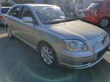 Toyota Avensis 1.8 Executive Liftback 1.Hand, Tüv Neu - Toyota Avensis: Liftback