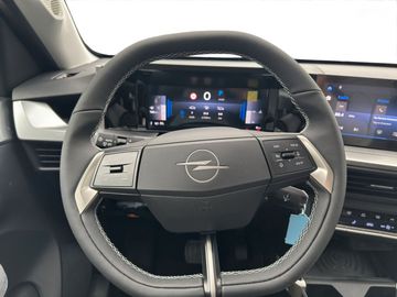 Opel Frontera 1.2 Hybrid GS KAMERA LED SHZ NAV AWR