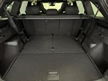 Fahrzeugverkauf 33 Skoda Kodiaq 1.5 TSI Sportline 7-Sitze*Panodach*AHK*