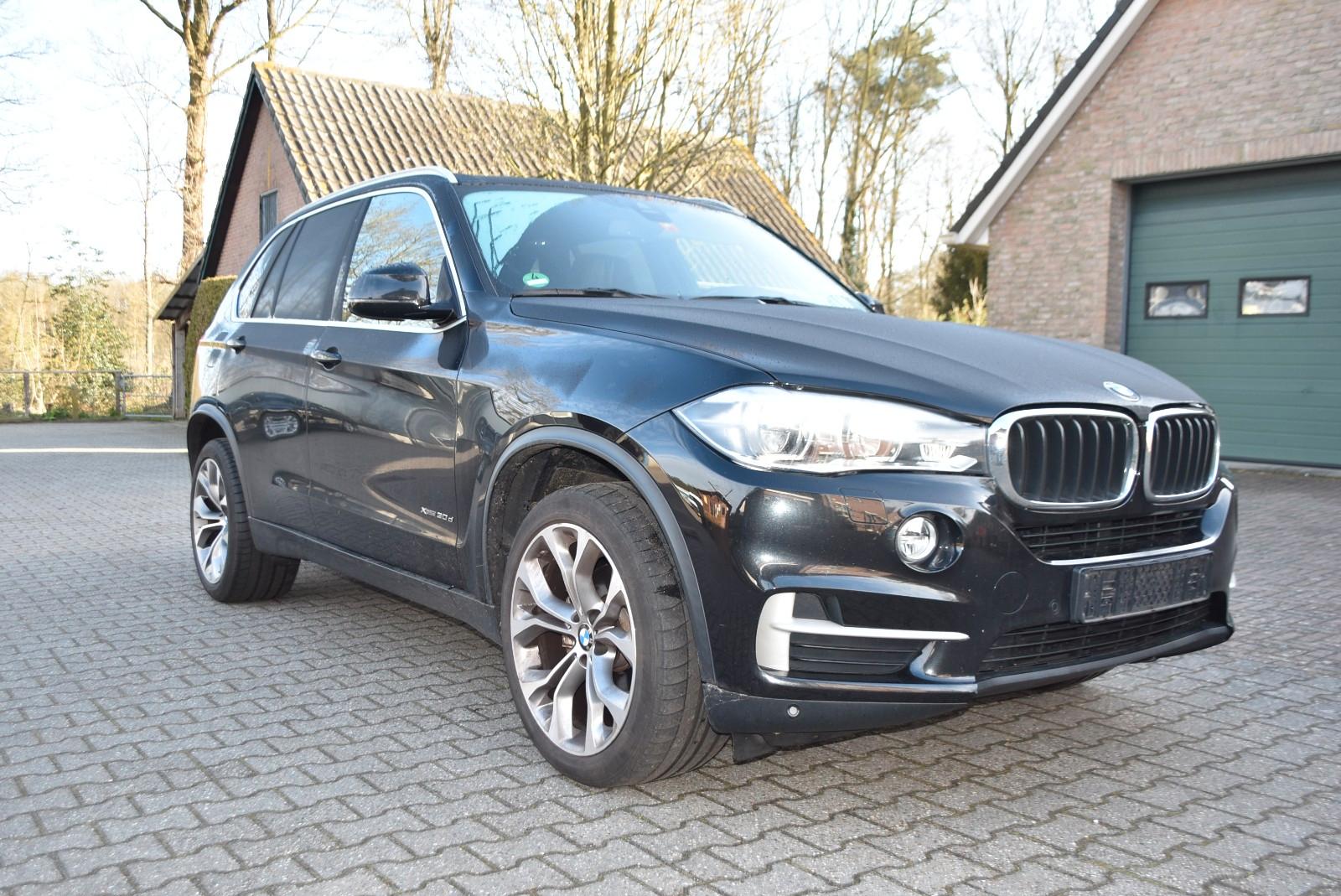 BMW X5 xDrive 30 d Komfortsitz 20 zoll navi leder