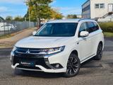 Mitsubishi Outlander PHEV Top 4WD*Autom*1.Hand*Navi* - Mitsubishi Outlander Top mit Benzin-Antrieb