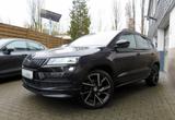 Skoda Karoq Sportline 4x4 // Pano/ACC/AHK/R-Kam/4xSHZ - Skoda Karoq in Wuppertal