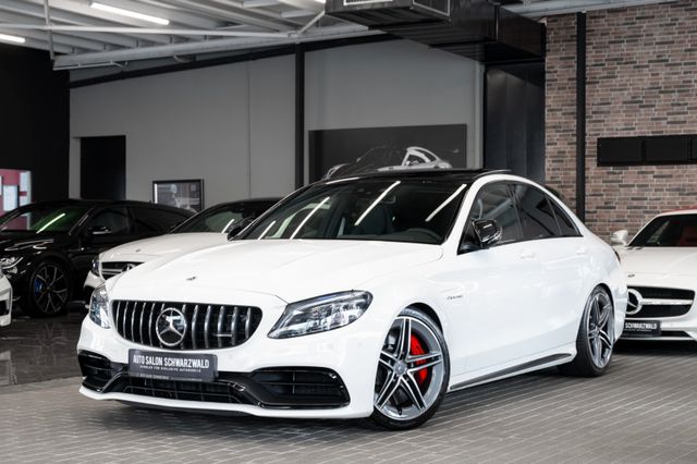 Mercedes-Benz C63S AMG Lim|PERF. AGA+SITZE|CARBON EX+INTERIEUR